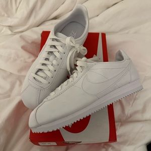 COPY - Nike cortez